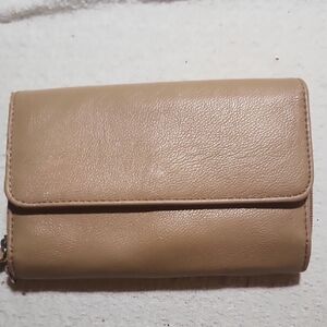 Elegant Tan Leather Women's Clutch